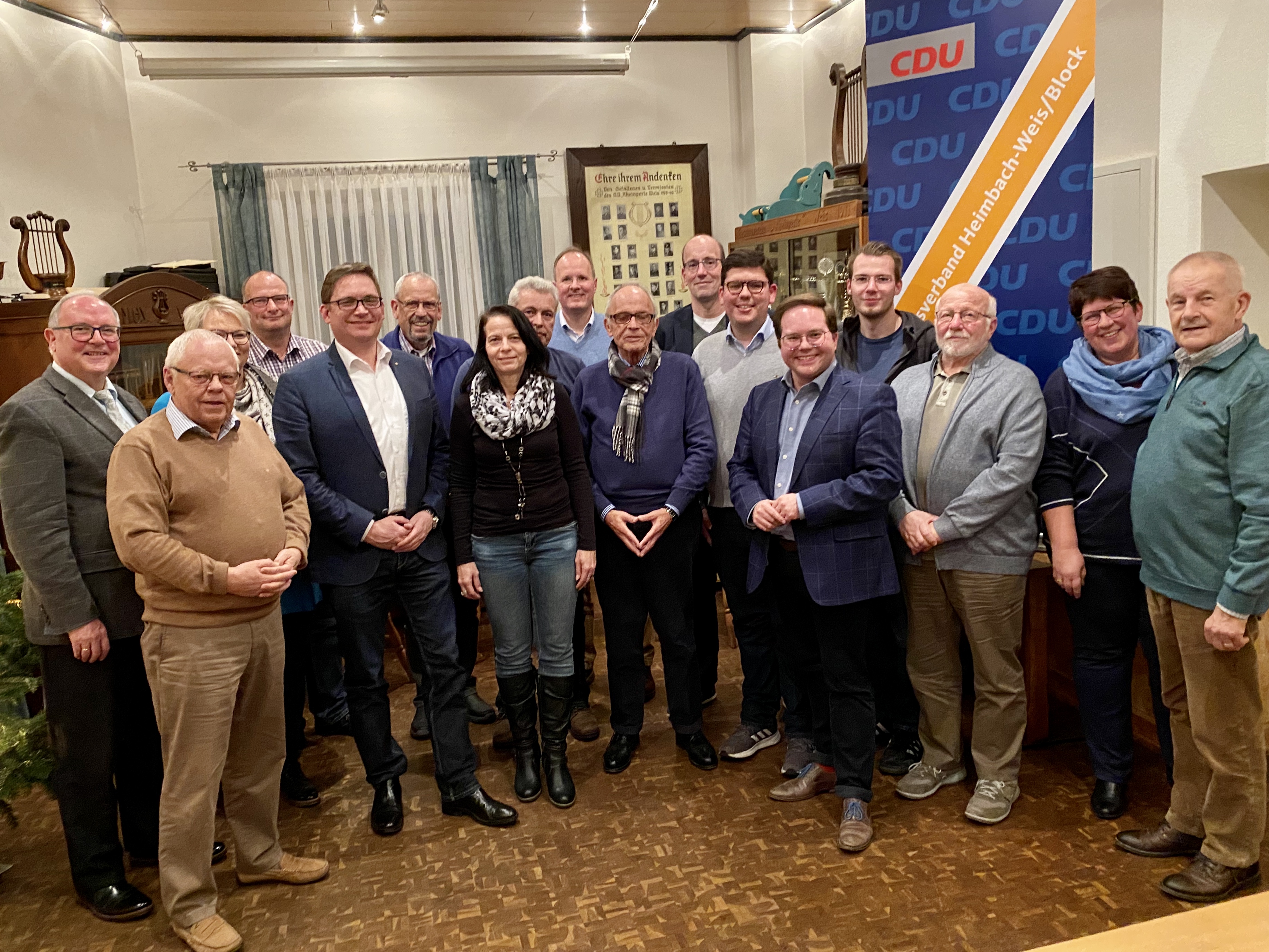 Mitglieder und Vorstand des CDU Ortsverband Heimbach-Weis/Block bei der Mitgliederversammlung 2019   